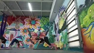 Clases de yoga. Trabajando torsiones para la movilidad de la columna