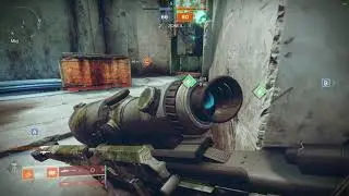 Destiny 2 Season of Dawn PVP match using green and blue weapons