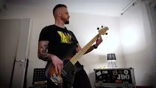 Guitarist plays bass: Illusion - N&oacute;ż (bass guitar cover)