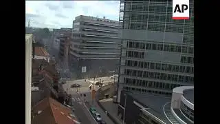 Fire forces evacuation of EU Commission building