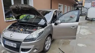 Renault Scenic III - Water collects in the passenger compartment after rain, how to fix it?