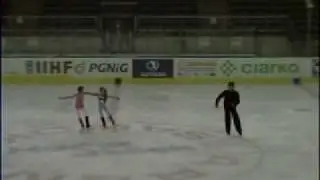 Iza&Weronika Safri Duo Walley Figure Skating Camp 2010.wmv