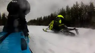 2018 BCX 850 vs 2018 Assault 800