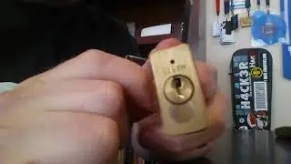 We Hack People - Quickly Opening New and Military Issued Masterlocks With Rake Lock Picks