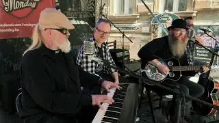 Captain Brothers live  Big Boss Man cover