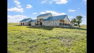 440 Junker Hill Fredericksburg TX Home for sale on 10 acres