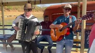 ATRAVESSANDO A BALSA DE S&Atilde;O FRANCISCO PARA PINT&Oacute;POLIS NILLO ROCHA feat JANAK FABIANO
