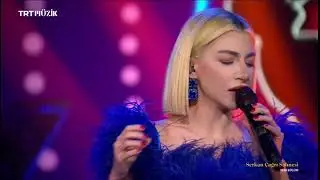 Devlerin Aşkı Büyük Olur - Ece Ata & Serkan Çağrı