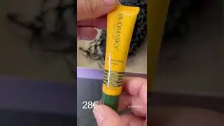 Unboxing Glossy Box Mai 2023, 