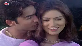 Laaj Bawari Tu - Old Marathi Song - Mee Sansar Mandite - Pallavi Subhash, Alka Kubal