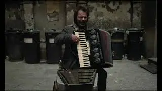 Stroszek (1977) - Character Movement and Blocking