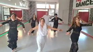 SERENATA  - ALESSANDRA AMOROSO- SERENA BRANCALE - ballo sociale eseguito dalla FUEGO DANCE