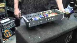 Fulton-Webb Amplifiers Deluxe 36: Looking At A Topless Model