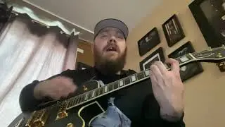 Macy&rsquo;s Day Parade acoustic cover (Green Day)