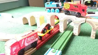 Bigjigstoys Brio, Train Videos for Children Thomas, Car Washing, Parking, Garage, Wooden toys Kids