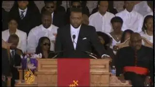 World's stars mourn Whitney Houston