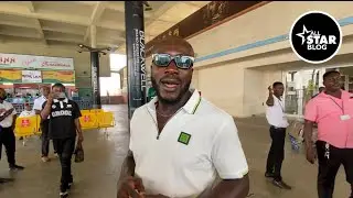 Aka Benezer has arrived in Accra ahead of the Akwaaba vs Obaake show at the National Theatre! 🎭
