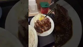 松屋稲毛店でシビ辛麻辣トンテキ定食（特盛）を食べる