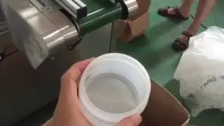Automatic single head bottle neck cutting machine