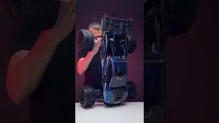 Satisfying ASMR unboxingof a hobbygradeRCcar🎧📦Feel the crispsoundsofltearing plas,#ASMRUnboxing