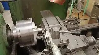 Drgania samowzbudne tokarki 274Hz 612Hz 6797Hz. Chatter, resonance of a lathe.