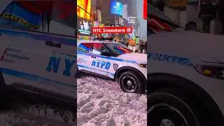 ❄️ NEW YORK CITY SNOWSTORM: Times Square & Manhattan Streets Covered in Snow #newyorkcity #nycsnow
