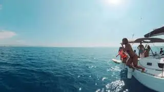 Boat Trip Barcelona 360 sailing experience