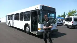2003 Gillig Low Floor 39 Passenger ADA Transit Bus - T73723
