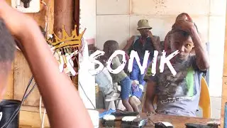 K Sonik Featuring Trillest Khat - Cent'e (Prod. Bumble Boii