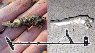 Finding & Cleaning an Old Silver Whistle I found Metal Detecting | Equinox 900