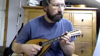 Greek folk tunes: Athenian Mandolinata (arr. V. Kioulaphides), on solo Embergher mandolin