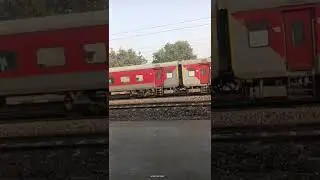 Chaurichaura Express.. colonel ganj halt