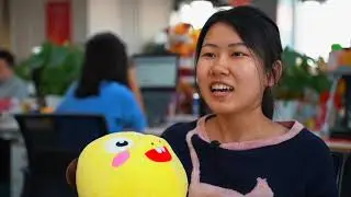 HAPPY HOLIDAYS from the VIPKid Teacher Service Team!