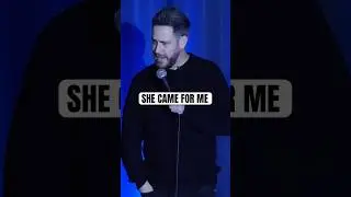 Мне оставалось лишь предположить, что она здесь ради меня. #комедийныекороткометражки #стендапком...