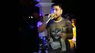 Flintoso CANTA GANGA REMIX EN VIVO