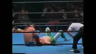 Mitsuharu Misawa vs Johnny Gunn All Japan Pro Wrestling January 1994