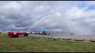 Watersalut JetOne X  B747 Maastricht Aachen Airport