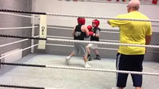 Sam Davey boxing 2013 Gleann rnd3