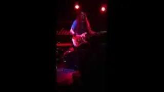 Pete Macy's Bulletproof Tigers cover 'Umbrella'