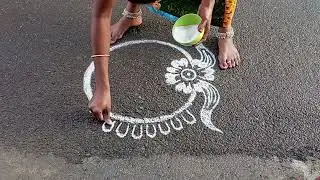 #freehandrangolis #kolamrangoli #specialrangoli #rangolidesigns #viralvideo #rangolipatterns #esayra