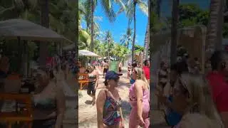 Beach Parque Lotado