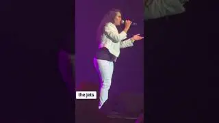 The Jets live show