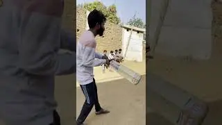 mat khelo re lag dihi 😂 #cg #comedy #cgsmartboy #criket #cgcomedy #cgcricket #manohardey 😂😂🏏😅😂