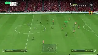 Мне приходится делать всё это. #Fifa #fifashorts #EA #eaclips #shorts #football #striker #proclub...
