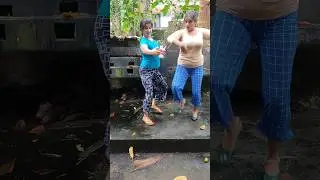 ചേച്ചിയും ഇപ്പൊ ഇങ്ങനെ ആയോ😂#trending #youtubeshorts #shorts #fypシ゚ #funny #sister