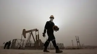 Unruly Labor: A History of Oil in the Arabian Sea | A Crown Seminar with Andrea Wright