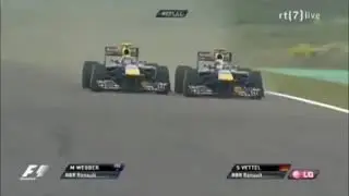 F1 2010 Turkey Webber Crashes Vettel