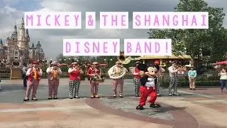 Shanghai Disney Band & Mickey Mouse!