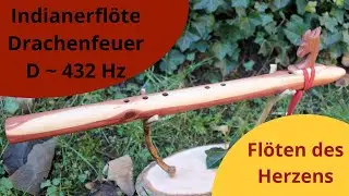 Indianerfl&ouml;te aus aromatischer Rot Zeder in D ~ 432 Hz ~ Drachenfeuer ~