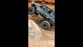 Pitbull tires 4runner on Kane Creek Easter Jeep Safari 2018